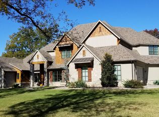 7000 Foxbriar Dr, Tulsa, OK 74132