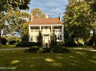 1706 Belgrade Swansboro Road, Maysville, NC 28555