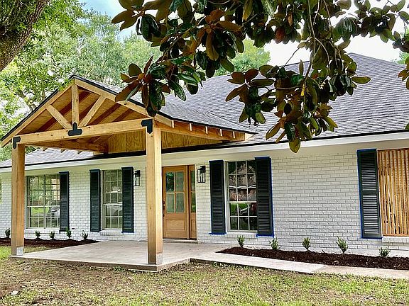 2nd image of 407 N Locksley Dr