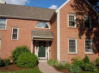 12 Orchard Brook Dr, Wethersfield, CT 06109