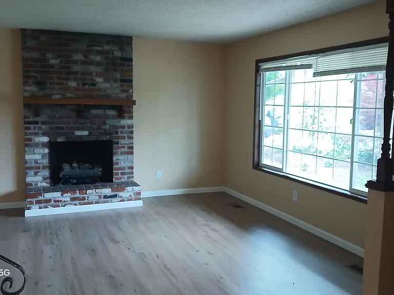 18715 NW Lapine St — Photo 12