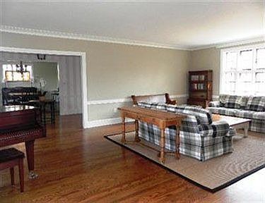 3rd image of 21711 Avalon Dr