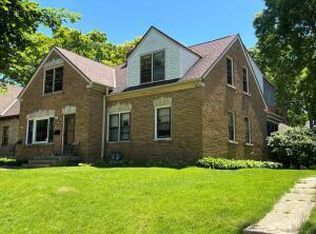 3605 W Ohio Ave, Milwaukee, WI