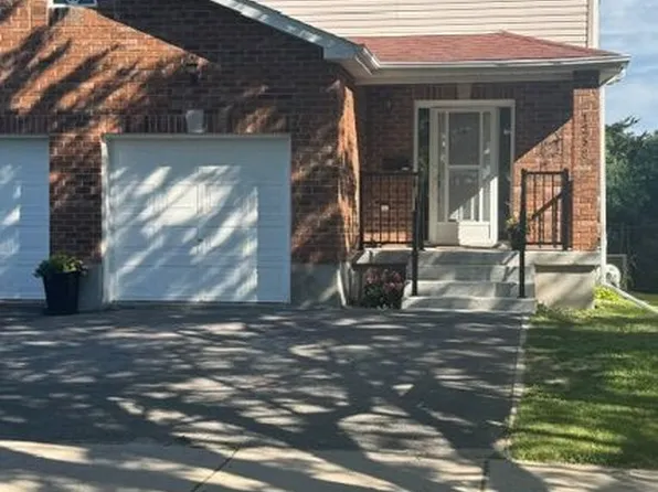 1258 Brackenwood Cres, Kingston, ON K7P 2W1