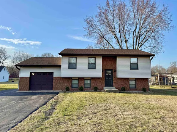 921 W Fortna Dr, Rochester, IN 46975