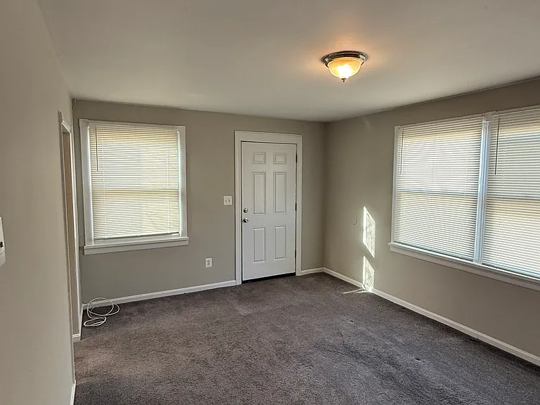 15 Alton St — Photo 4