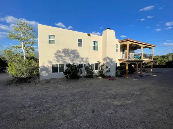 1105 Old Taos Hwy #M, Santa Fe, NM 87501