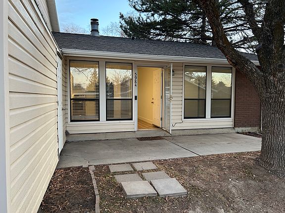 5th image of 5984 S Sultan Cir