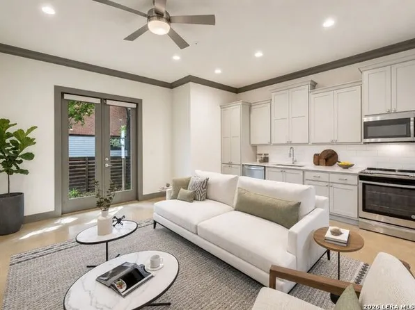 803 E Park Ave Unit 105, San Antonio, TX 78212