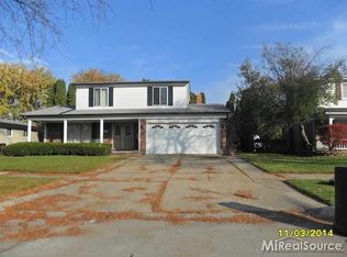 12325 Schauer Dr, Warren, MI 48093