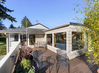 1198 Winsor Ave, North Bend, OR 97459