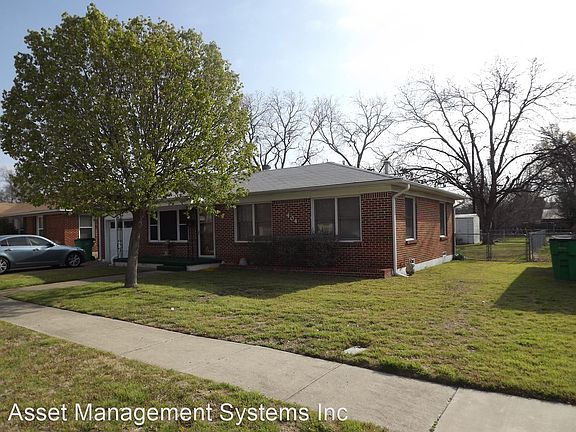 2nd image of 404 Meadow Dr