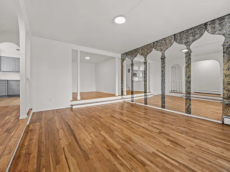 7215 Avenue N #2 — Photo 4
