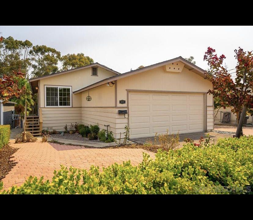 1st image of 5091 Guava Ave