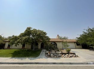 833 Perdew Ave, Ridgecrest, CA 93555