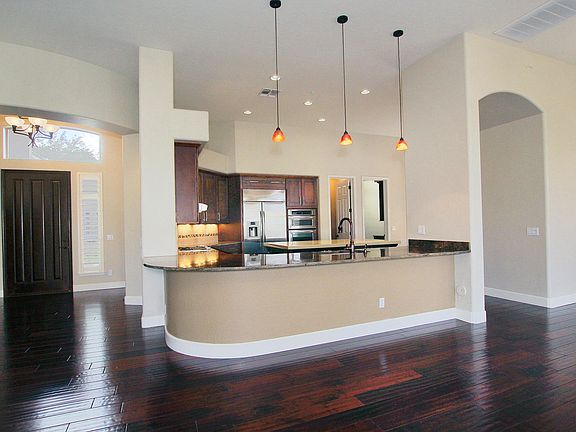 2nd image of 7952 E Quill Ln