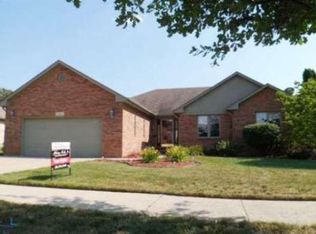 53694 Heritage Ln, New Baltimore, MI