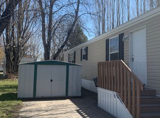 2574 Huntington Park Dr, Grand Forks, ND 58201