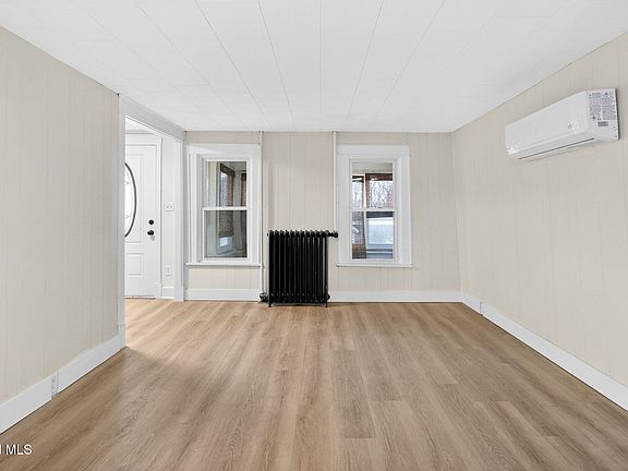 5th image of 1512 Broadway