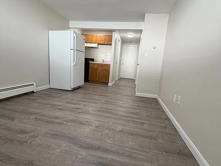 Willard Street Apartments offers the perfect location, with easy access to all major Highways 495... — Photo 8