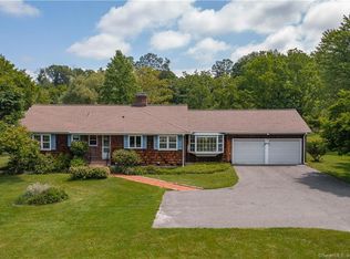 101 Whisconier Rd, Brookfield, CT 06804