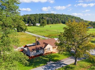 5 Shirey Rd, Staunton, VA 24401