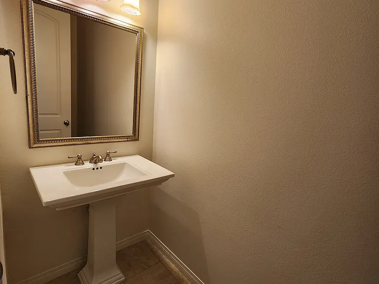 2828 Windstone Gln — Photo 23