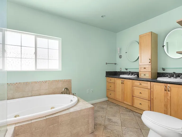 2150 Maine Ave — Photo 7