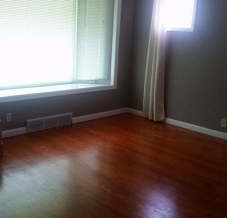 1st image of 741 Avenue H