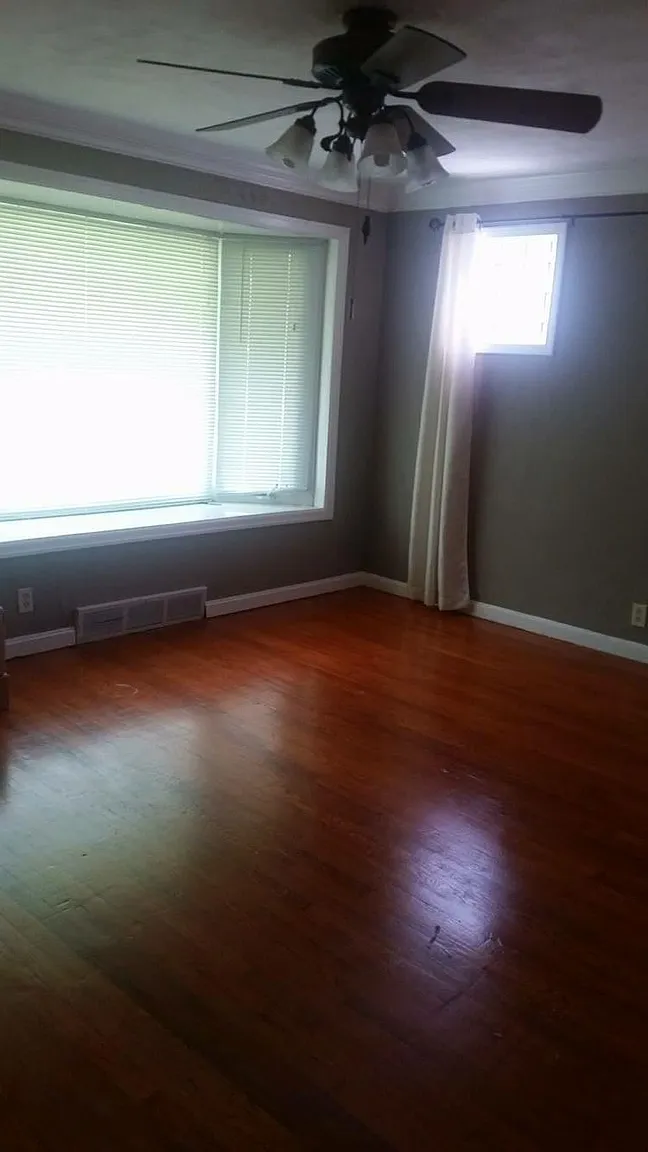 741 Avenue H photo 1