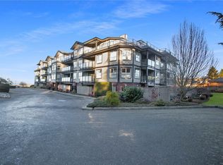 6728 Dickinson Rd #204, Nanaimo, BC V9V1T3