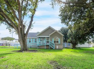2505 N Curtis Dr, New Iberia, LA 70560