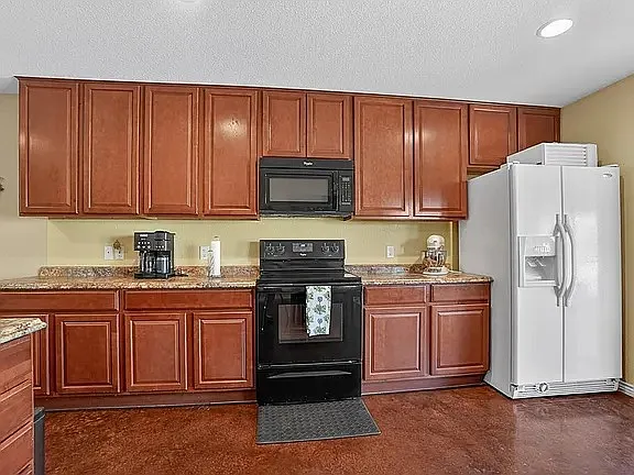 1115 Milltown Rd — Photo 17