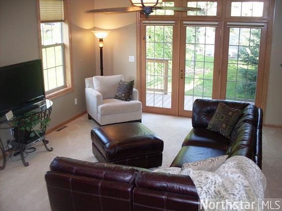2nd image of 5092 Kelly Ct