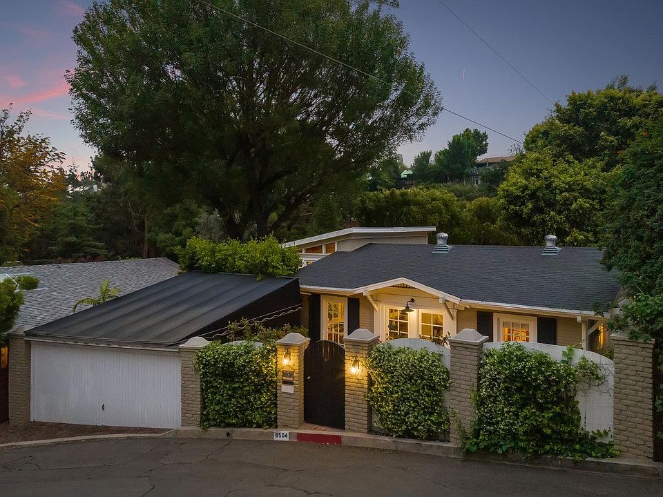 1st image of 8504 Ridpath Dr