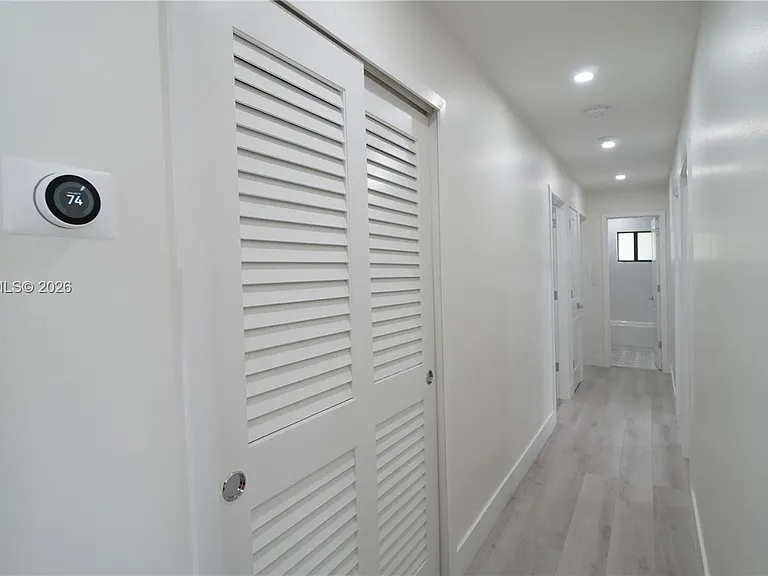 256 Grant Dr — Photo 22