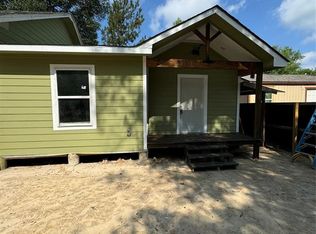 1489 County Road 3404 UNIT B, Cleveland, TX 77327
