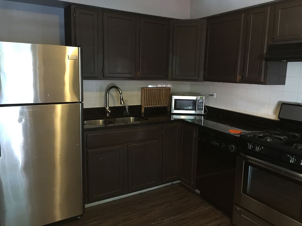 1st image of 2060 W Birchwood Ave APT 1