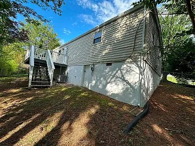 1414 Eastgate Ave NE — Photo 10