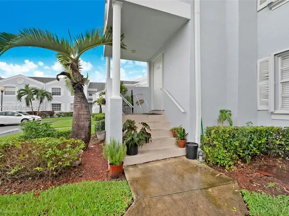 2622 SE 19th Ct #207-B, Homestead, FL 33035