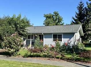 252 Harrison St, Sumas, WA 98295