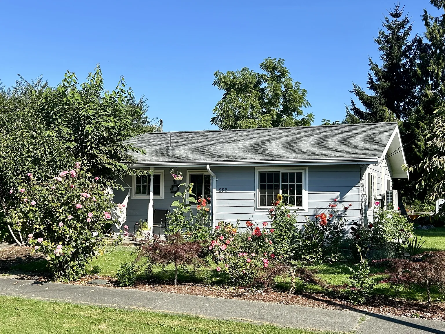 252 Harrison St photo 1