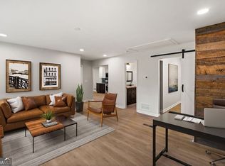 2179 Carey Cir, Marietta, GA 30066