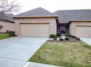 1488 Raver Ct, Greenwood, IN 46143