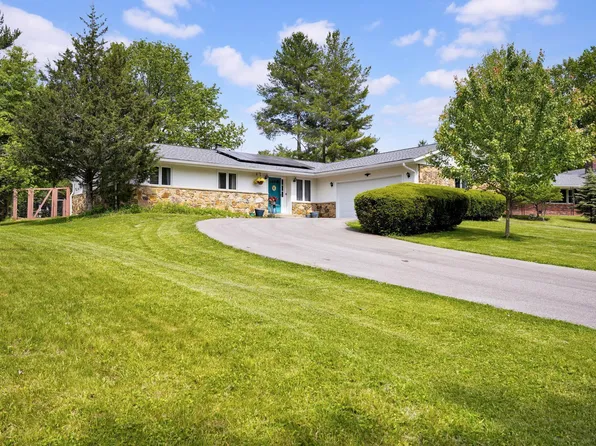 4017 E Providence Ct, Bloomington, IN 47408