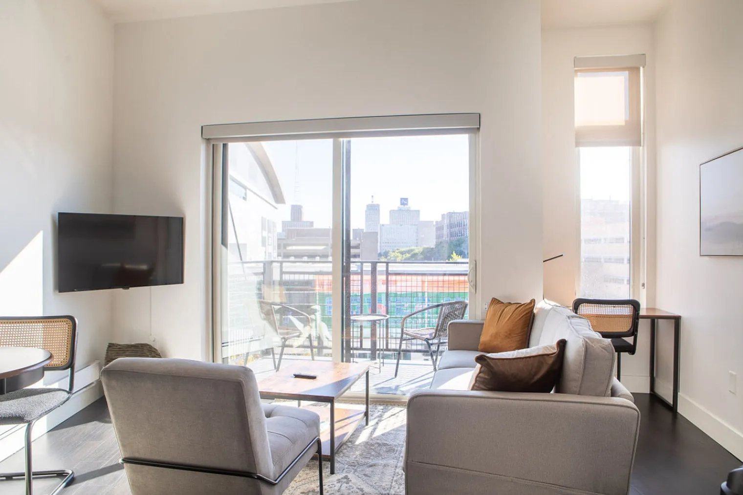 Studio, 1.0 bath, 495 sqft, $2,398 — Photo 1