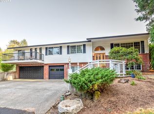 20516 SE Helzer Way, Damascus, OR 97089