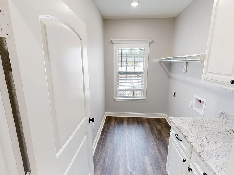 13009 Clydesdale Ct — Photo 8