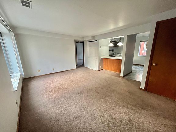 5th image of 296 E 17th Ave #3B