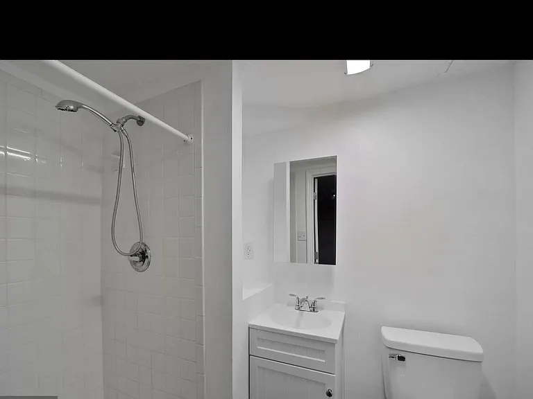 905 Nadine Ct — Photo 17